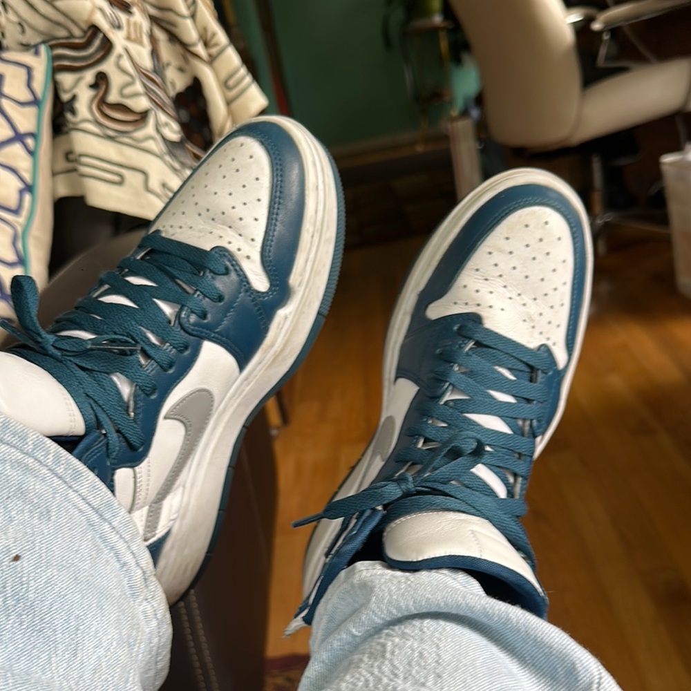 Nike Air Jordan Elevate 1 Platform Blue and White Sneakers High-Top Classic 9